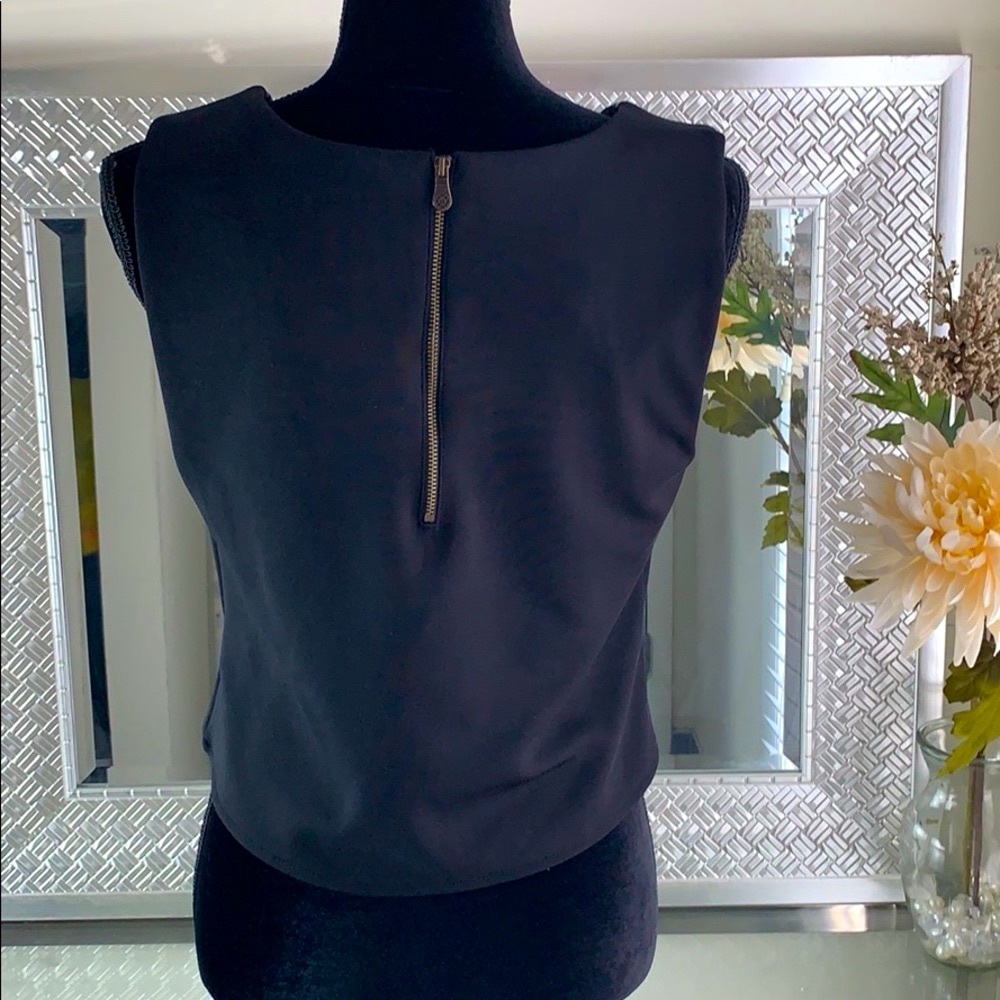 Nicole Miller Enchanted Eden Crop Top - Picture 3 of 14